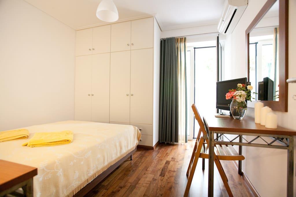 Veggie Garden Athens B&B Екстериор снимка